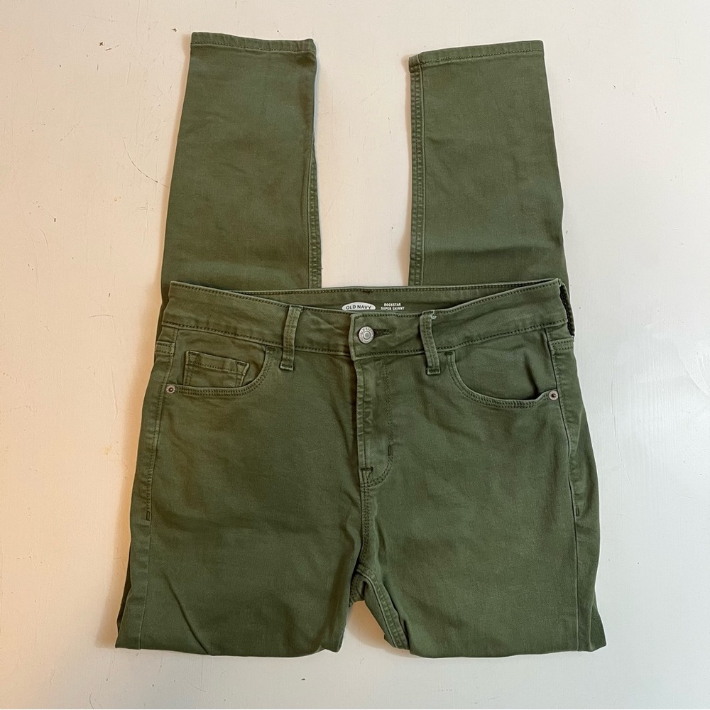 Old Navy Rock Star Super Skinny Mid-Rise Olive Green Jeans - Size 8